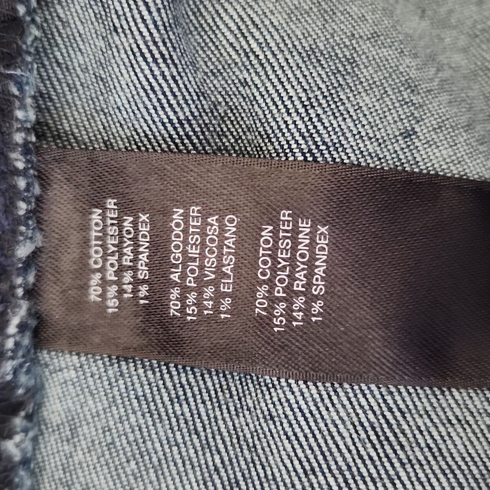 Chico's Dark Wash So Slimming Rhinestone Denim Jeans Size 1 - Picture 8 of 10